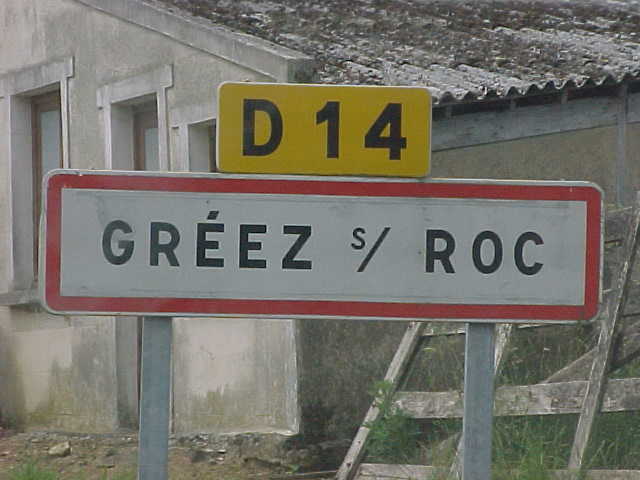 Entrée du village e Gréez sur Roc